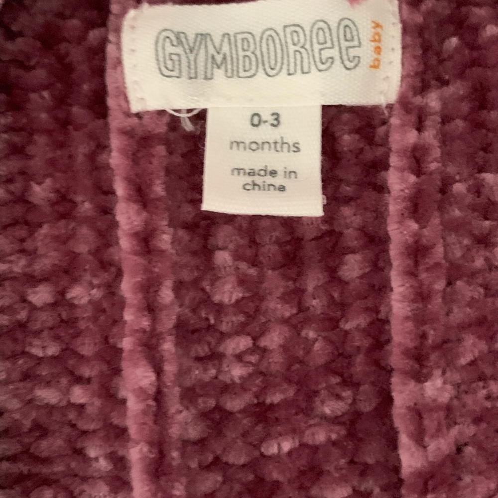 Sweater - Picture 4 of 6